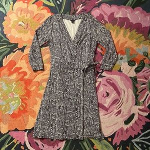 Ann Taylor wrap dress in size 4